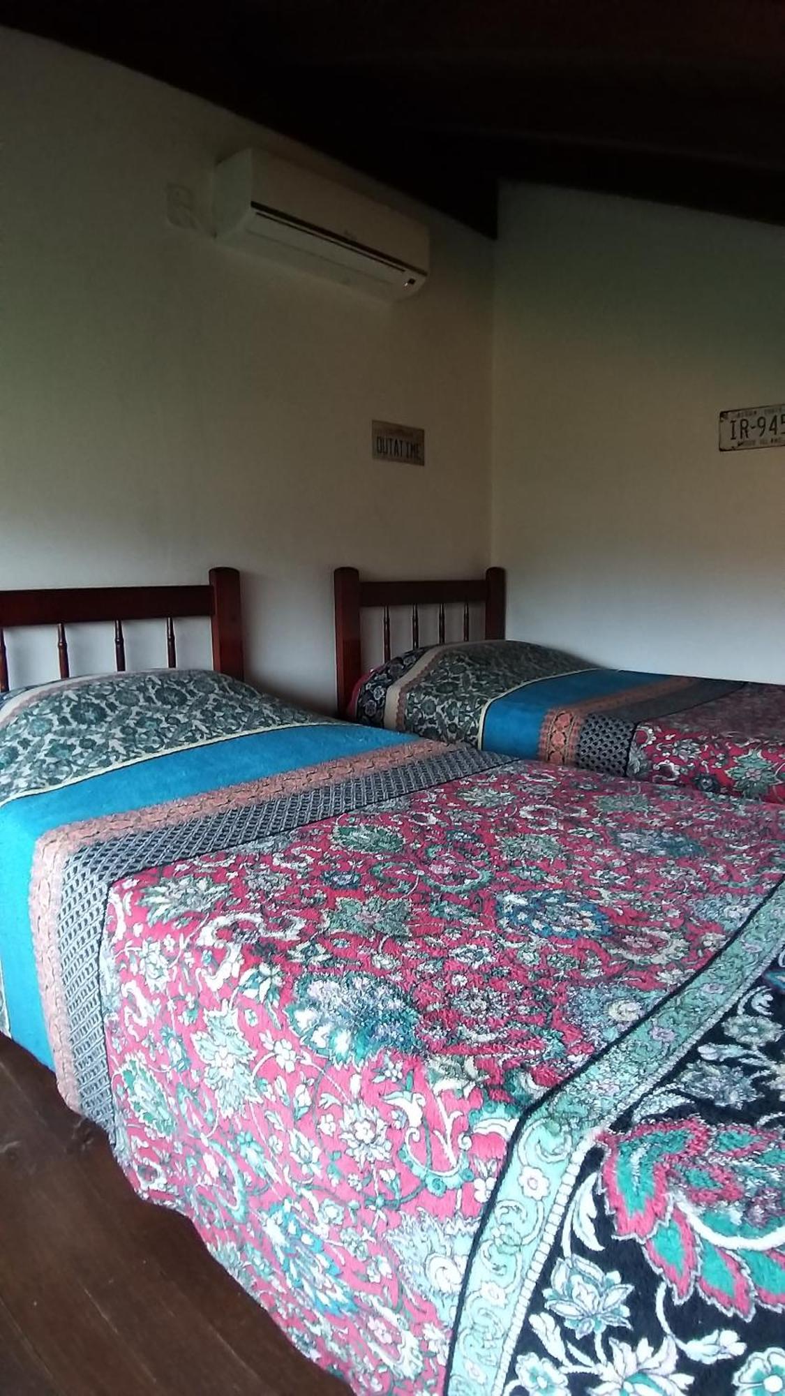 Santa Monica Hospedaria Praia do Rosa Room photo